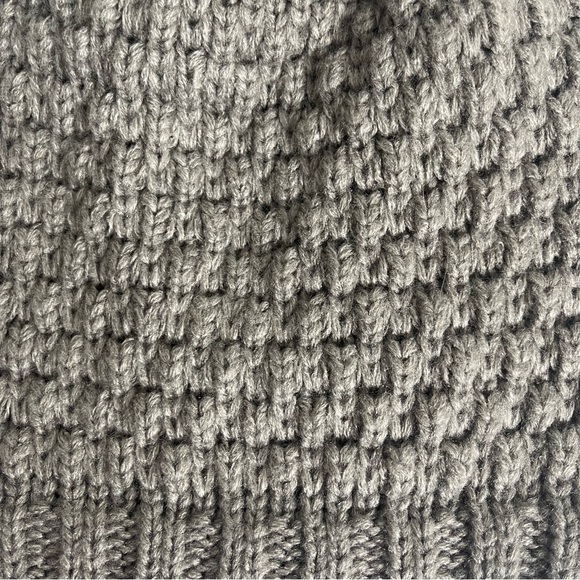 NWOT Timberland Women's Autumn Woods knit Beanie with Pom - Picture 4 of 7